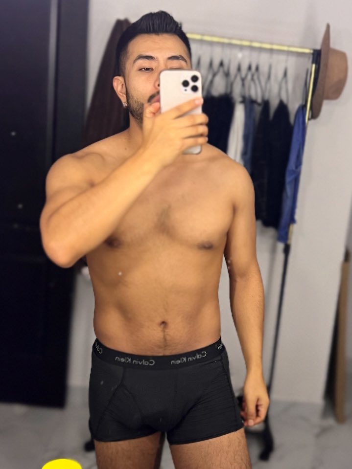 danielhassanmx's tweet photo. 🌙 Ya vamos a la cama. https://t.co/jh4XBKP0OW