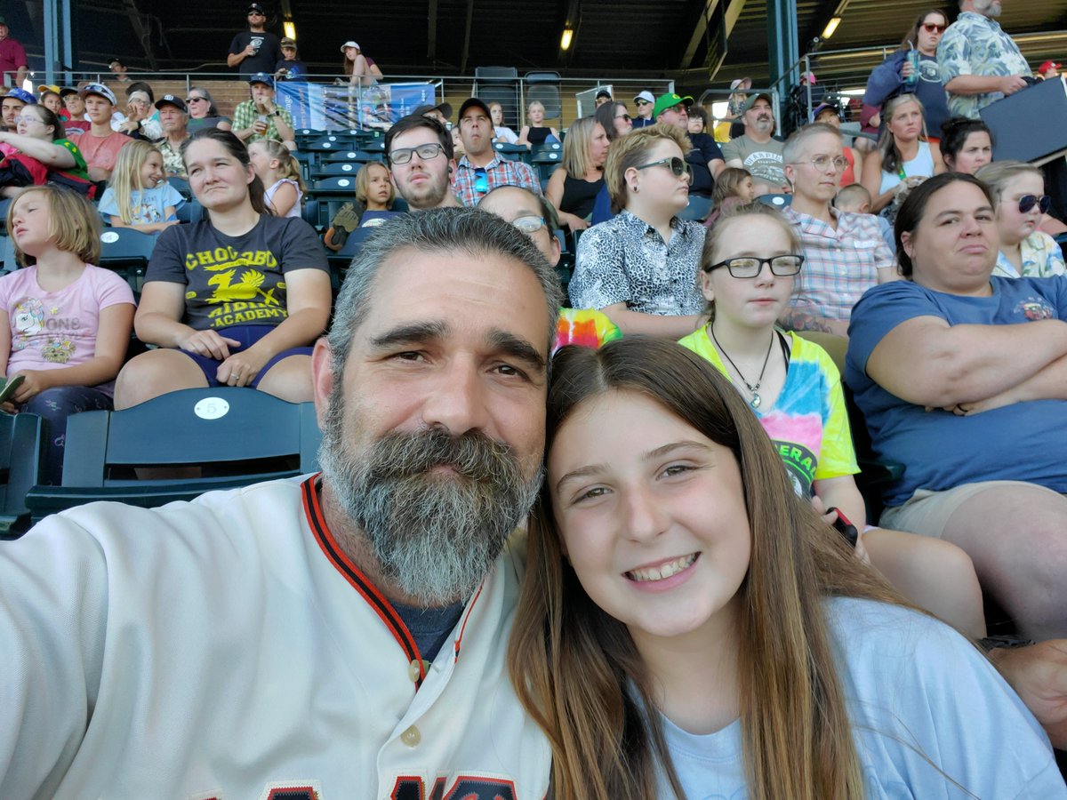 GrantNrg3's tweet image. #selcoselfie