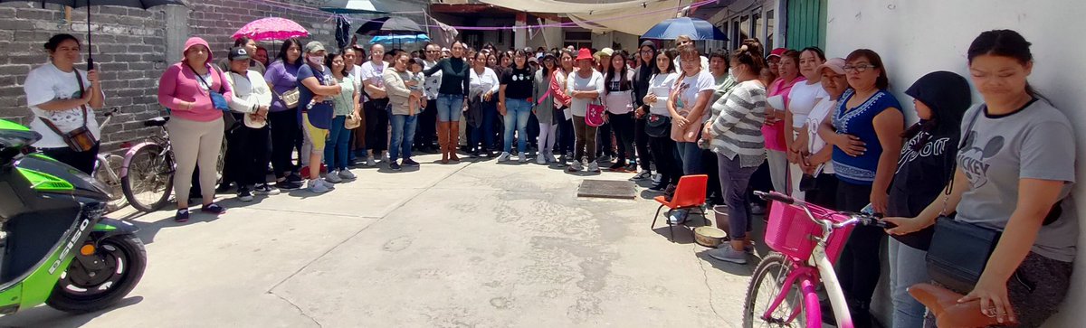MarielLoOpez16's tweet photo. Con mucho cariño, seguimos llevando el mensaje de nuestro amigo y líder @alfredodelmazo a cada comunidad del municipio de Chalco, Gracias por su lealtad y compromiso.
#Distrito1 #CulturasdeMexico #Covadonga #Ayotzingo #Tezompa
#Caserio https://t.co/D3EQtda0b4