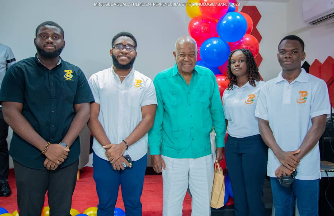 BanmHt_'s tweet photo. Un lancement inspirant pour l'association Link Up Youth à Banj, soutenu par BanmHT 🚀🌟 .

Avec  comme intervenants, Lionel Benjamin, Christine Coupet Jacques, Kesner Pharel et Ben Marley Pascal. https://t.co/Rspz3ICv29