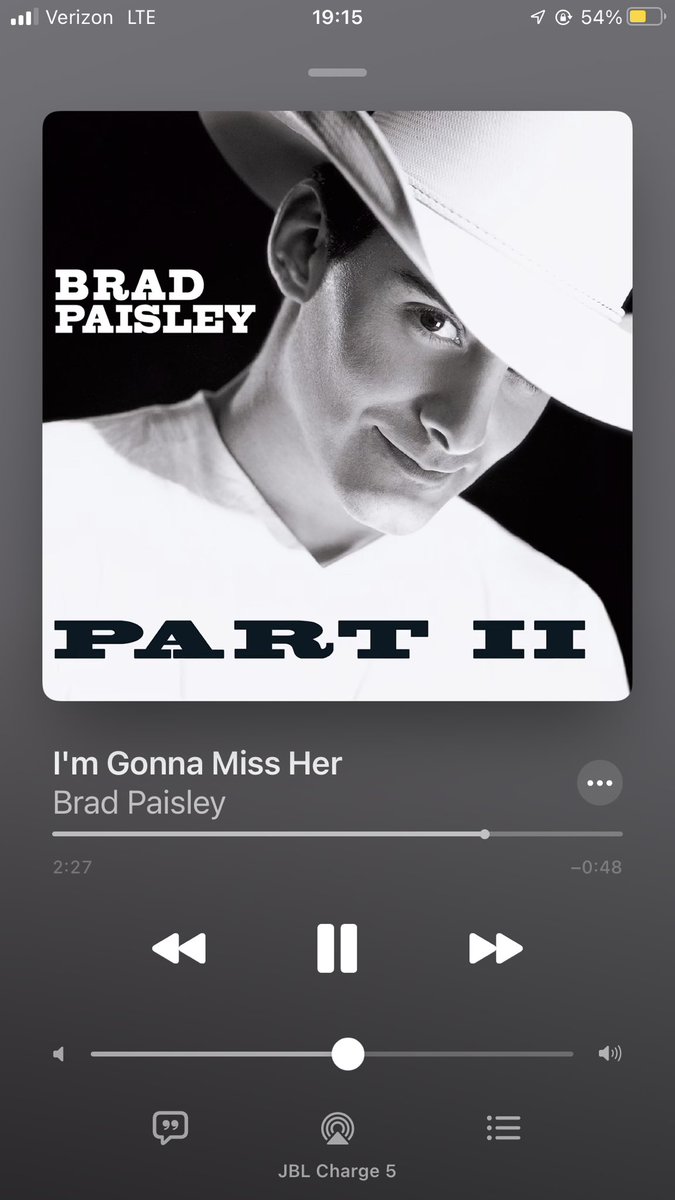 Do we really believe Brad Paisley chose fishing over pussy? https://t.co/7hetgc2AUy