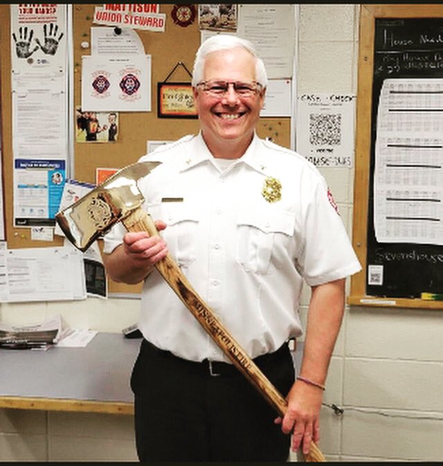 MplsFirefighter's tweet photo. Congratulations Chief Todd “Steiny” Steinhilber on your retirement and thank you for your 34 years of service! #local82 #iaff https://t.co/Kc5Lo35a34