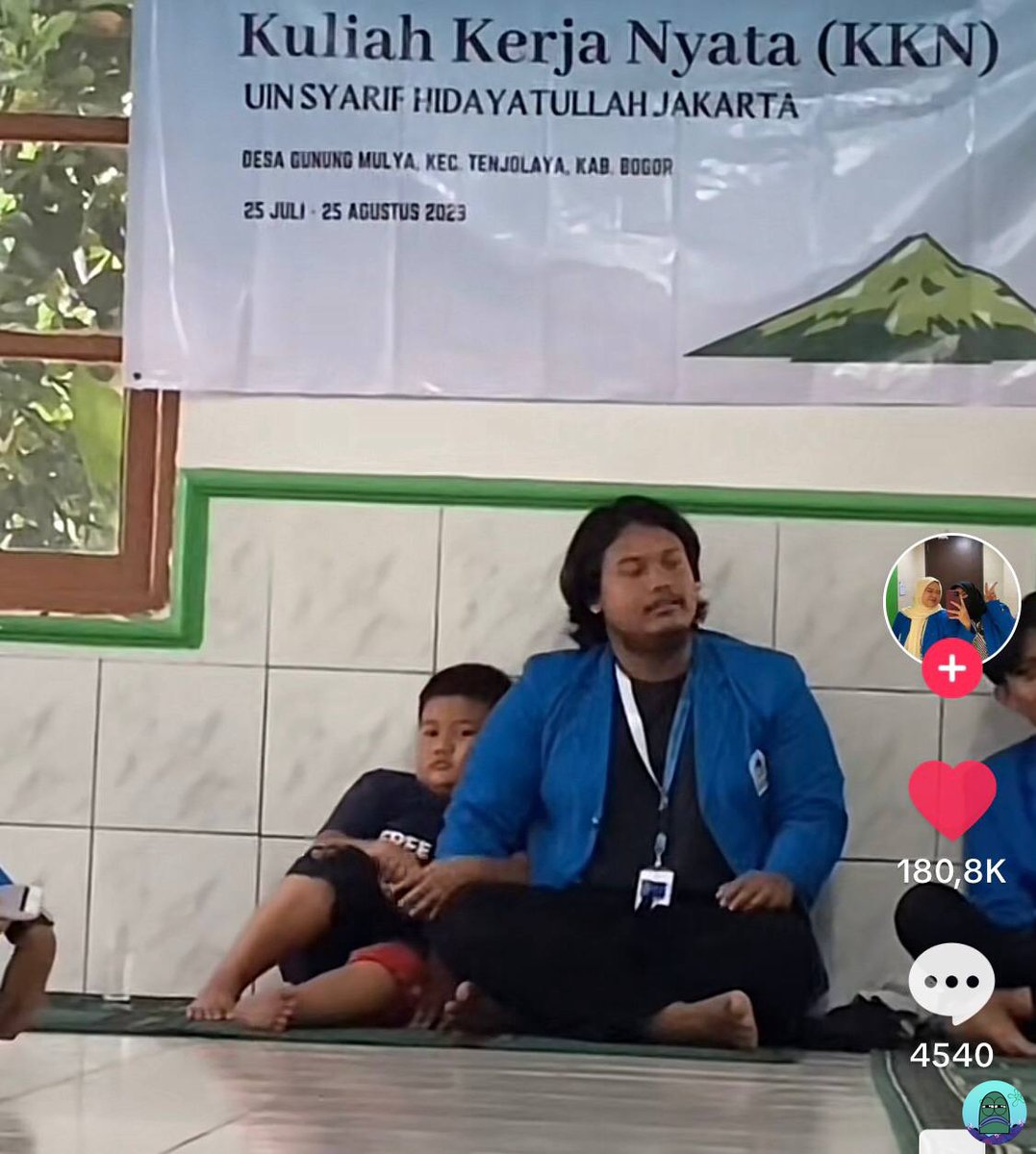 💚 dari semua vt KKN yg lewat fyp ku, ini paling tergemes sih 🥹 beneran kyk ayah-anak karna mirip jg mukanya 😭😭