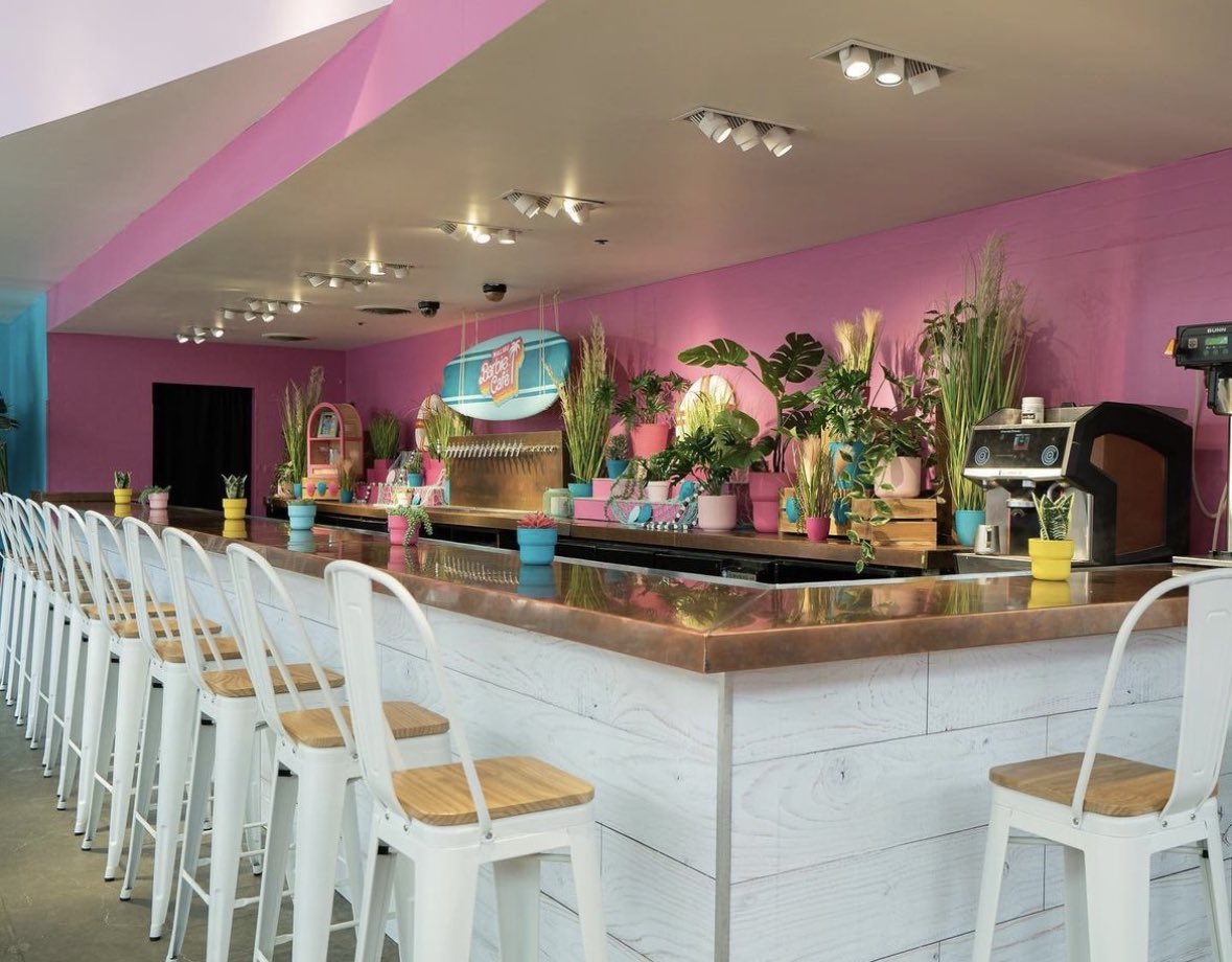 weissbro's tweet photo. @aakashgupta You forgot about the entire Malibu Barbie Cafe in Chicago and NYC https://t.co/V1cwgzeRsR