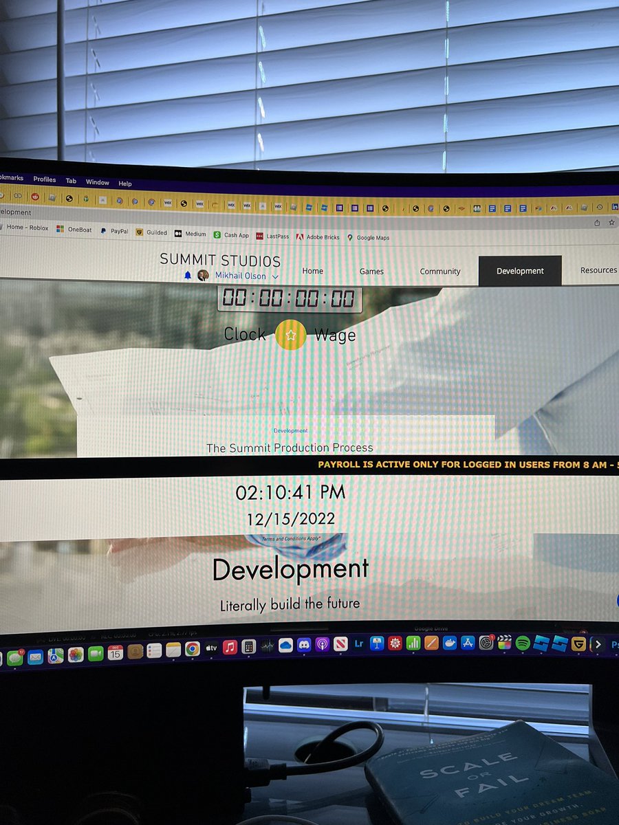 Simbuilder's tweet photo. I work from home and now, you can too!

Have a desktop setup?
Been on Roblox Studio for a while?
Looking for work and need a safe heaven?

@SSGBLOX is teaching and paying you right from your computer!

https://t.co/13xPpgRAav

#RobloxDev @Roblox_RTC #SummitStudios #Intelligence https://t.co/pGjjl1C43m