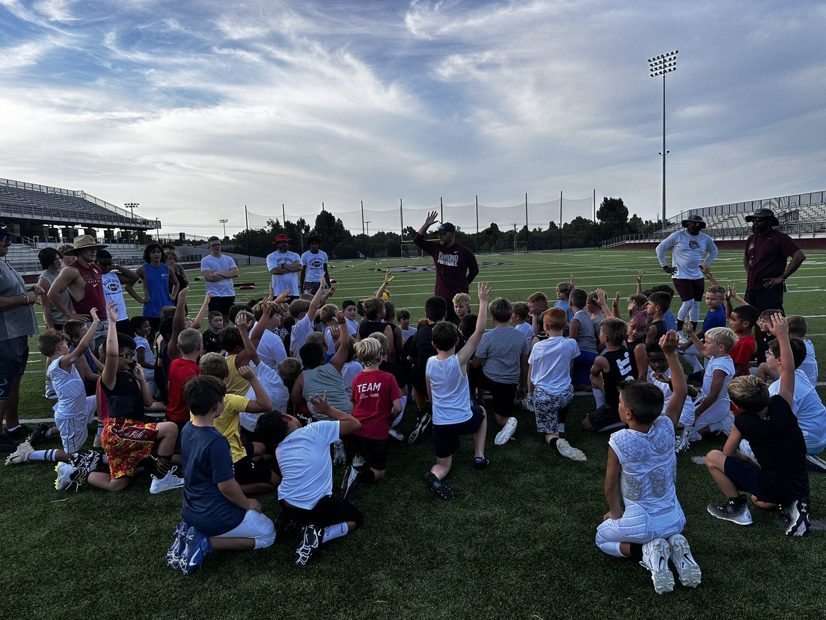 Had a blast coaching Defensive youth camp!!! <a href="/emhsbulldogs/">EMHS Football</a>