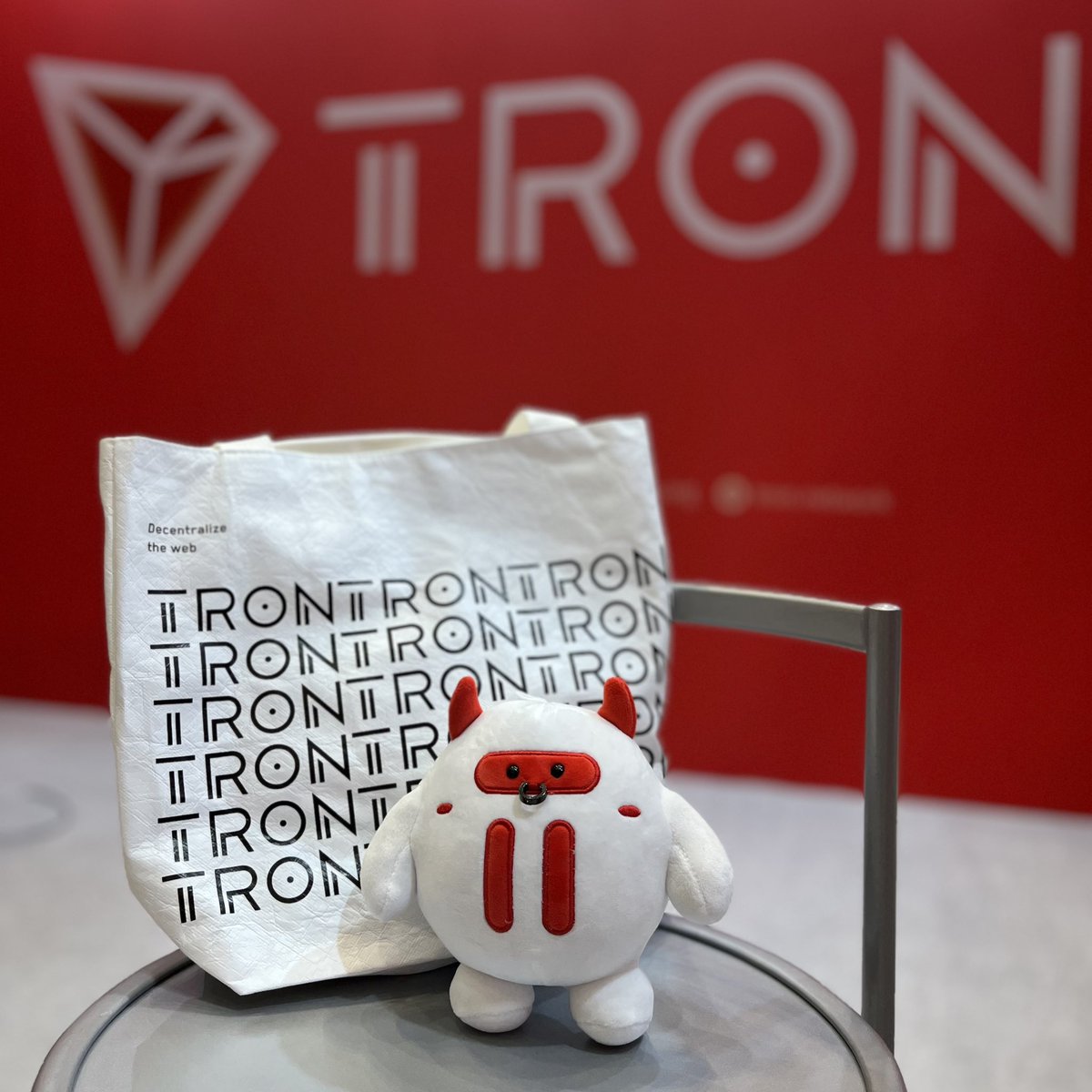 trondaoCN's tweet photo. 🤗小波牛期待你们的到来！#TRONatWebX https://t.co/gLzvHb5Af5
