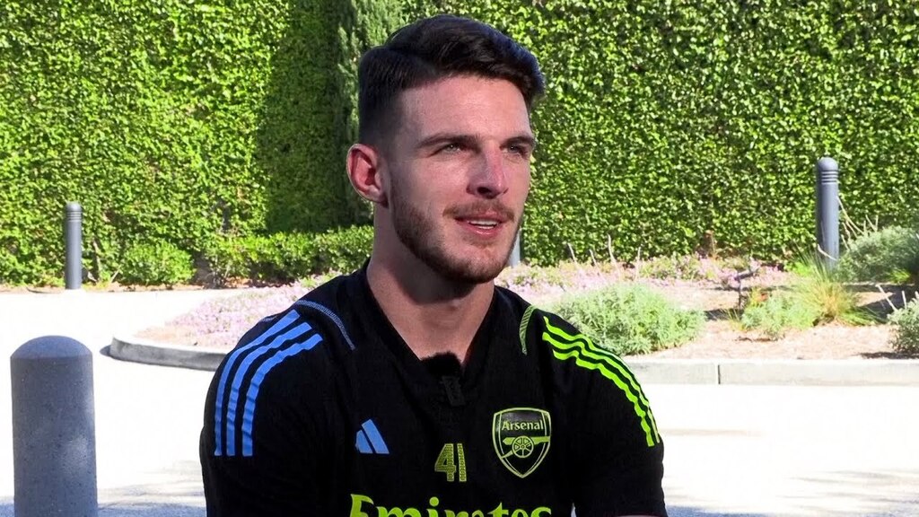 'I feel SO AT HOME HERE! Champions League anthem is gonna be SO SPECIAL!' | Declan Rice Interview
https://t.co/6TxfwkaXrC https://t.co/QHYX81S8GN