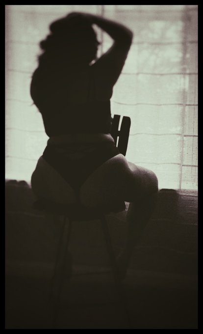 Sit under my throne and kiss my feet   #femdom #findom #cashpig #cashcow #humanatm #piggy https://t.<a href="/tag/femdom"class="tags">#femdom</a><a href="/tag/findom"class="tags"><span>#findom</span></a><a href="/tag/piggy"class="tags"><span>#piggy</span></a><a href="/tag/humanatm"class="tags"><span>#humanatm</span></a><a href="/tag/cashcow"class="tags"><span>#cashcow</span></a><a href="/tag/cashpig"class="tags"><span>#cashpig</span></a>