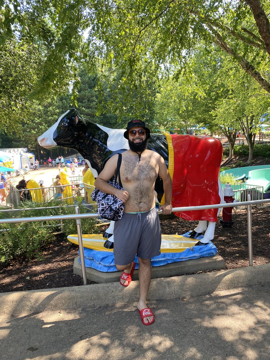 Buttimjoey's tweet image. Cow-a-bunga