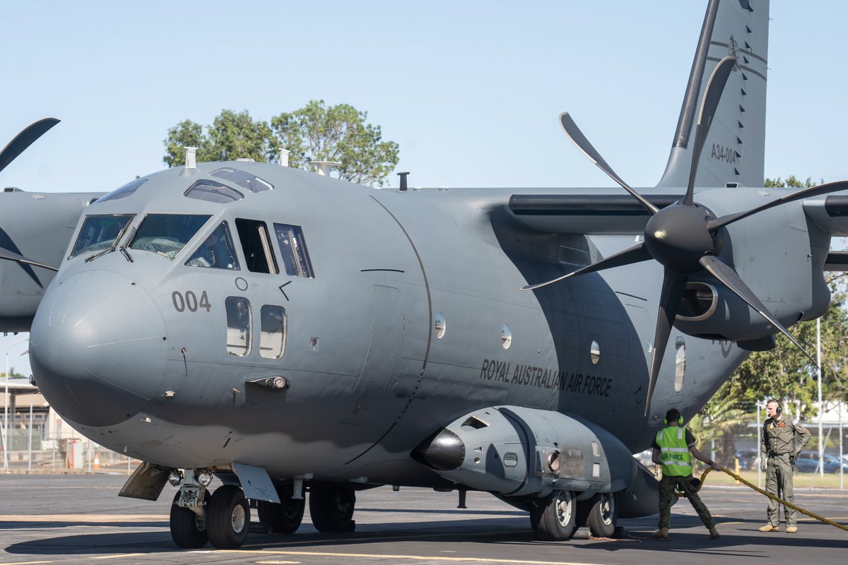 PACAF's tweet image. 🇺🇸-🇦🇺

@usairforce #Airmen from the 15th Wing, JBPHH, recently deployed to @AusAirForce Bases Darwin &amp;amp; Tindal in preparation for Talisman Sabre 23 . TS23 is a bilateral exercise that helps build and maintain trust and interoperability among key allies through shared experiences.