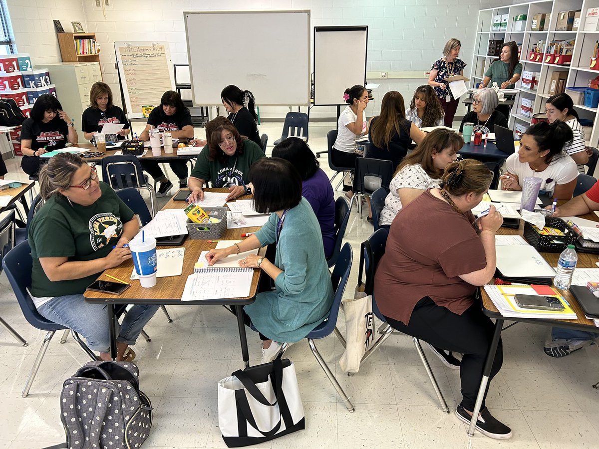 Mathematizing with the Mighty Bears! These amazing teachers are excited to welcome their mathematicians back to school! @MHernandez_CI @mrodriguez_LVES @emccarthy11479 @LVerde_ES