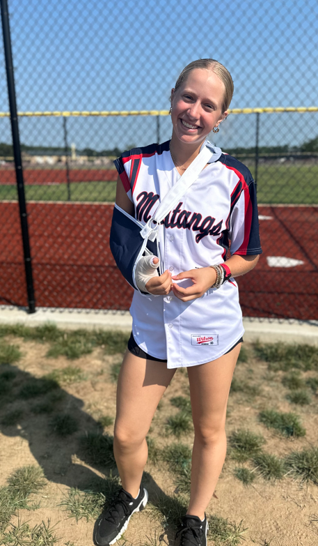 Shout out to <a href="/kennadyjohnson_/">Kennady</a> whose passion for the game is contagious. This stud worked hard all weekend with a .611 AVG and 6 RBIs before she broke her thumb during a play at home. That didn't stop her from finishing the game and cheering on her team. Speedy recovery, Kenna! ❤️
