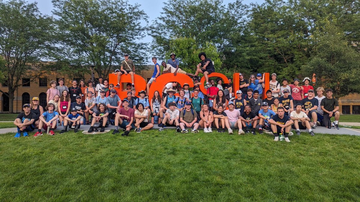 IgnatiusBand's tweet photo. Two more days at @bgsu for band camp! https://t.co/jnQLzemlkn