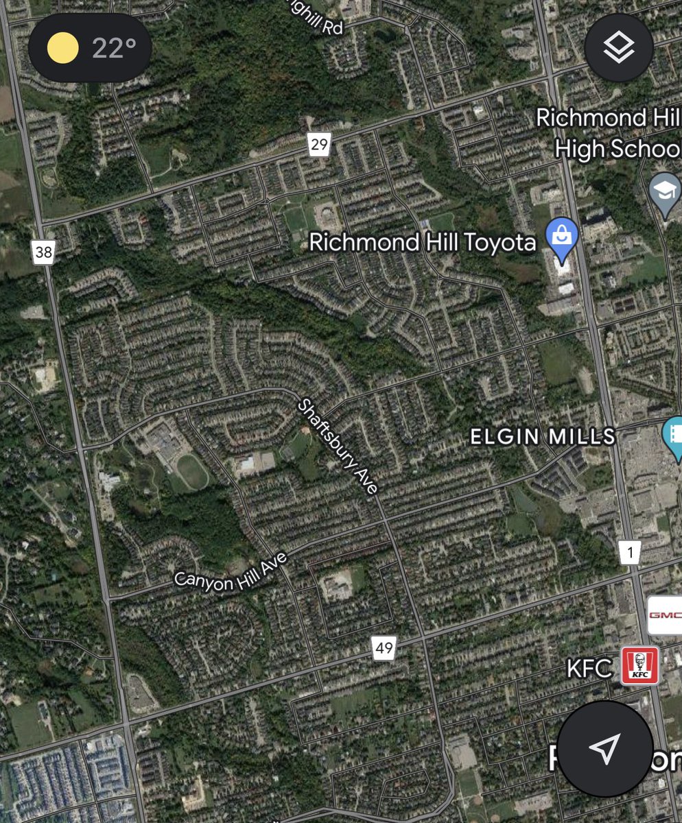 itsahousingtrap's tweet photo. The greenbelt is fine insofar as it is used to encourage infill density.

But lots of it isn’t “wilderness” or environmental area worth conserving for its own sake. 

They just painted a green donut around Toronto. https://t.co/NxRjTXLwEi