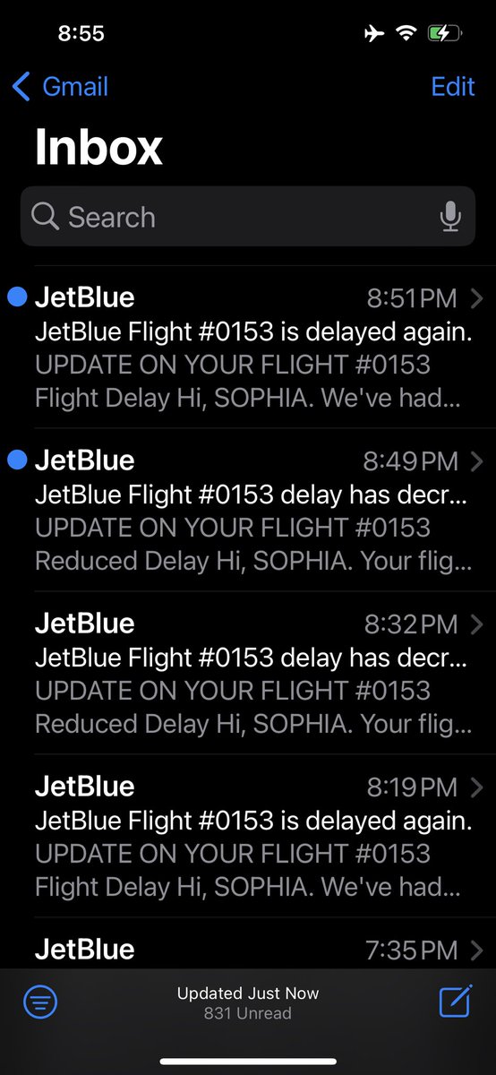 BadRightBreast's tweet photo. Seriously @JetBlue ?? 

#jetbluefail https://t.co/ztmgTJSzNn