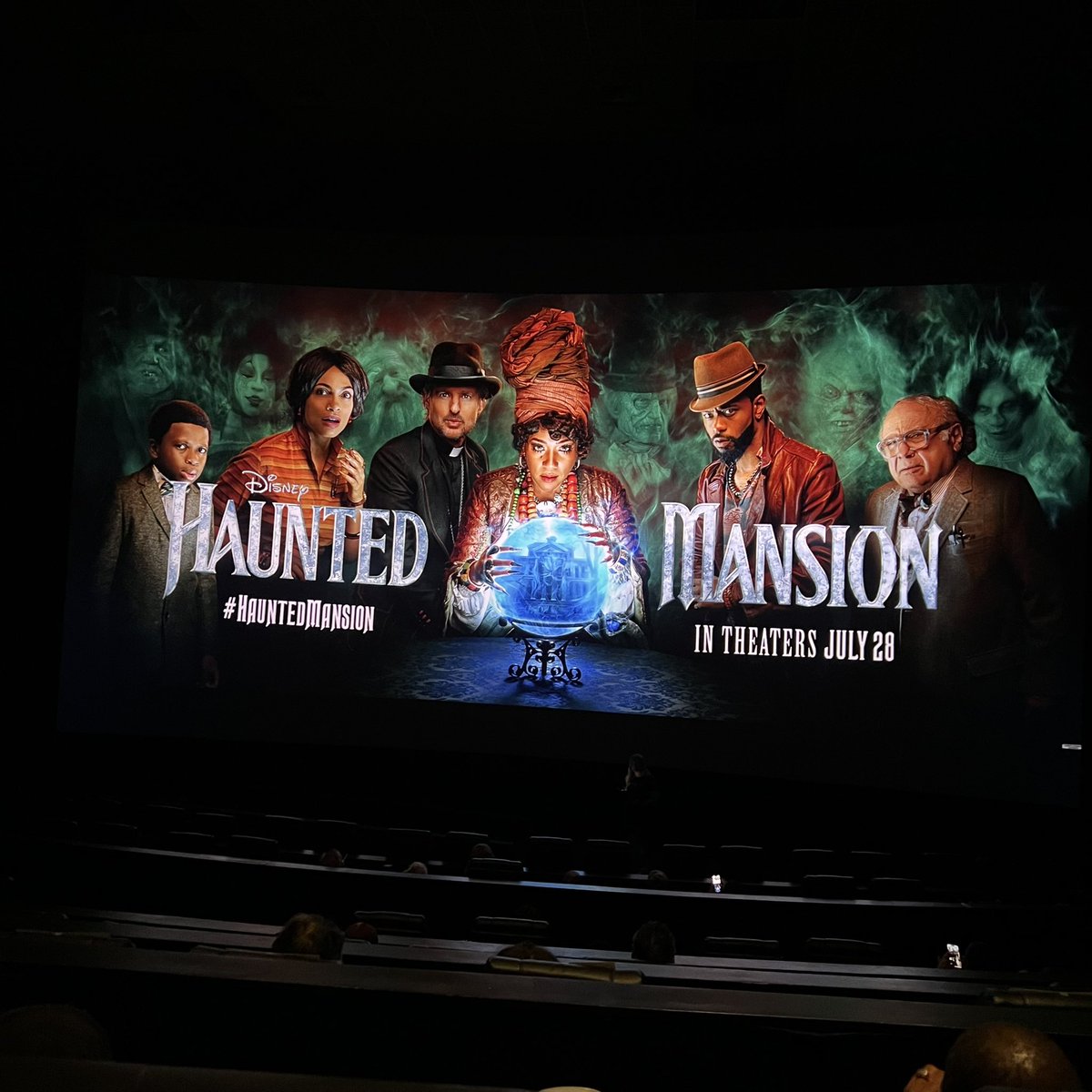 Wugmanmax's tweet image. The new Haunted Mansion movie has many creepy delights within for those who love the Disney Park ride. 

Is it another Pirates of the Caribbean? No. Jack Sparrow was a force of nature.

However, as an enthusiast of the ride there was lots to make me smile.

#HauntedMansion