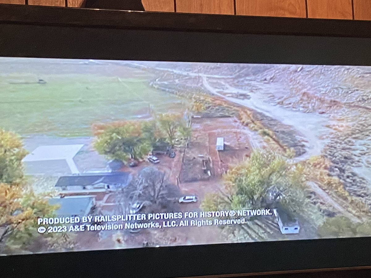 RyanSnip3r416's tweet photo. @HISTORY you can say what u want real or fake but I enjoyed today episode of #BeyondSkinwalker immma miss the show when it goes away though @BrandonFugal & few other people who make #BeyondSkinwalker happen. https://t.co/lH0XU3SoQN