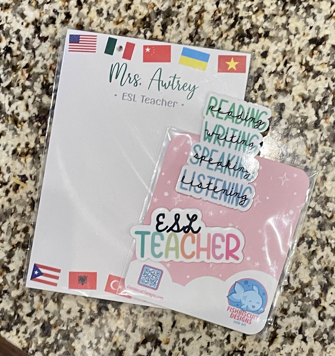 Sara B. Awtrey tweet media