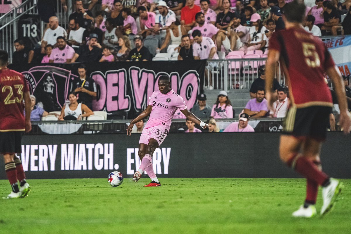 KMillz_00's tweet photo. Life Is Amazing It Is What It Should Be 🤝🏾💗🖤 #CleanSheet #KM31 https://t.co/8o7ppvokQO