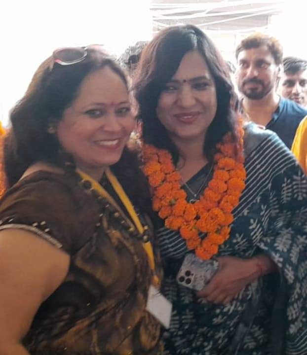 rahi_anjali's tweet image. @AAPHaryana  की महिला प्रदेश अध्यक्ष @DrRajnishjain1  जी को जन्मदिवस की बहुत बहुत बधाई एवं शुभकामनाएं
@AamAadmiParty 
#birthday