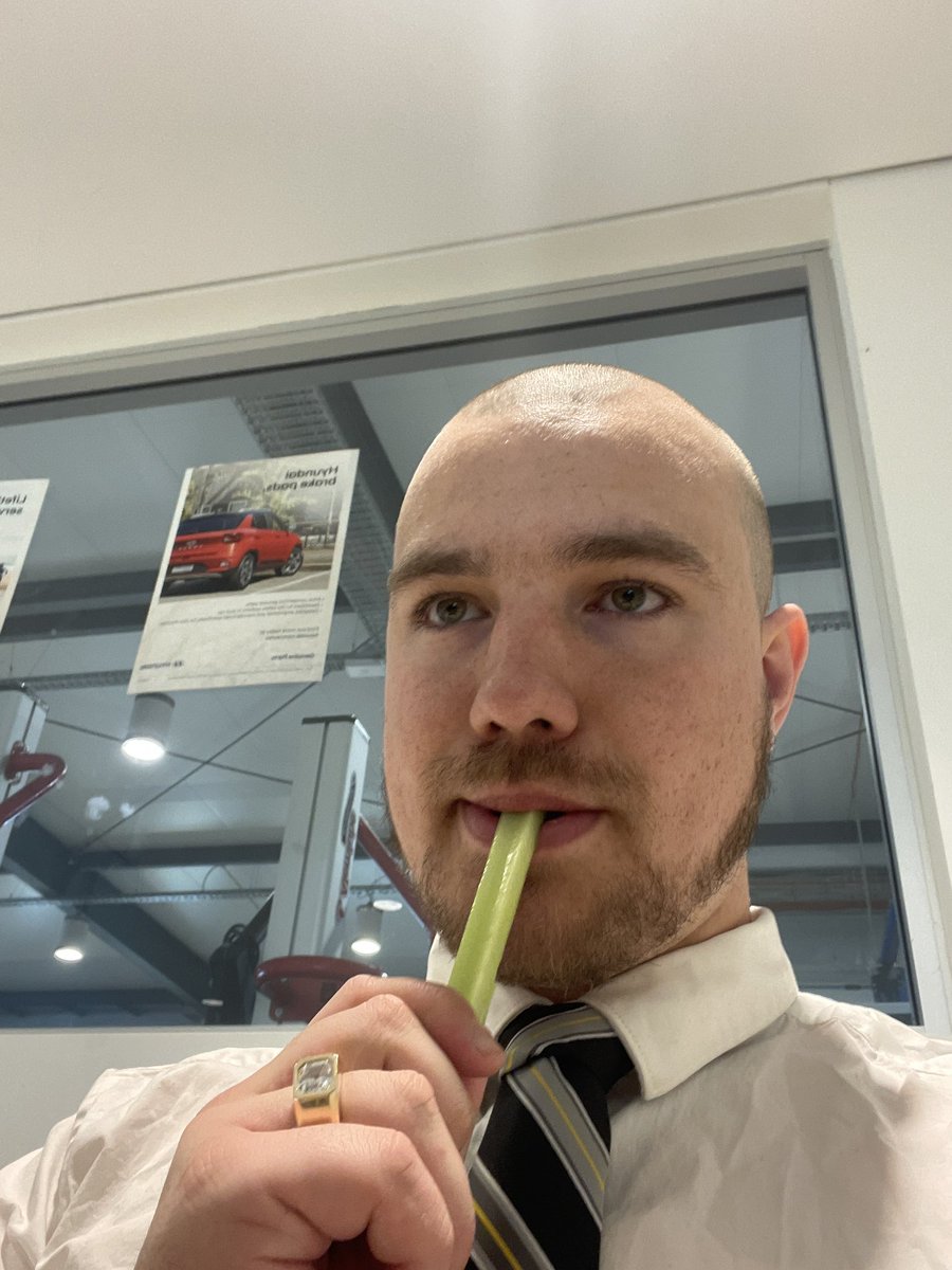 FOEZZELKING | BOY JERIKO tweet media