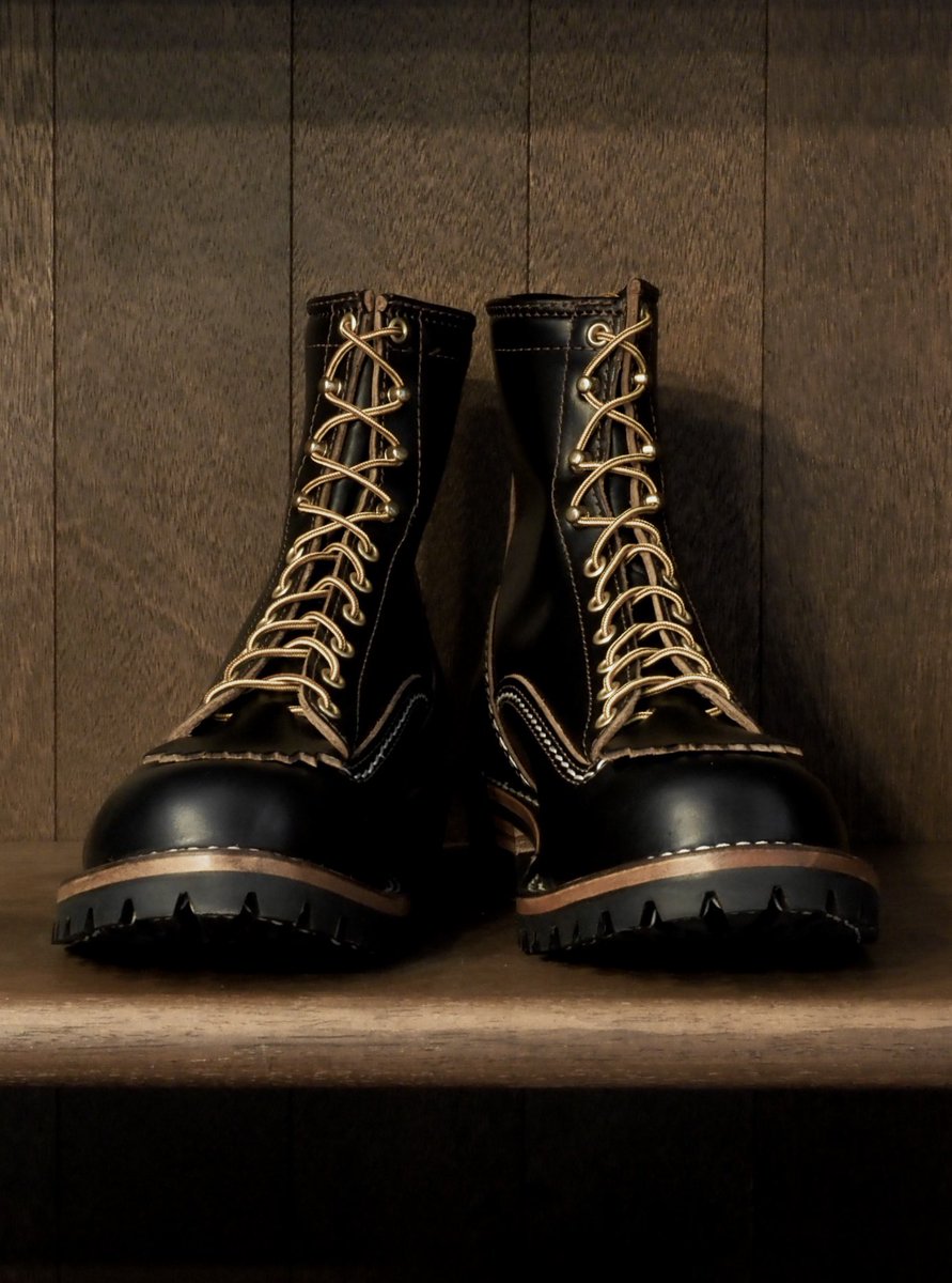 wesco_setagaya's tweet photo. -BK108100-
HORWEEN社のBlack Horsehideレザーで製作したJobmasterです。
#horweenleather #horsehide #wescojobmaster

#wesco #wescoboots #wescosetagaya
#ウエスコ #ウエスコブーツ #ウエスコ世田谷 https://t.co/tRxD5FCIFM