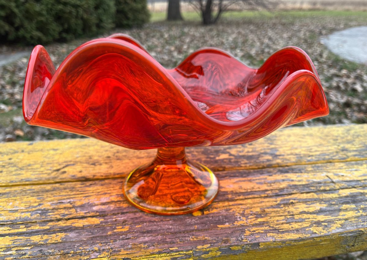 DeesGems's tweet photo. Beautiful Glass Centrepiece For CA$70
Get it Quick!
https://t.co/bB7yiFAvOQ
-
-
-
#Etsy #EtsyShop #EtsyVintageShop #Centrepiece #FruitBowl #Glassware #Vintage #VintageCentrepiece #VintageFruitBowl #VintageGlassware #Deesnewoldgems https://t.co/erHAT0iMvT