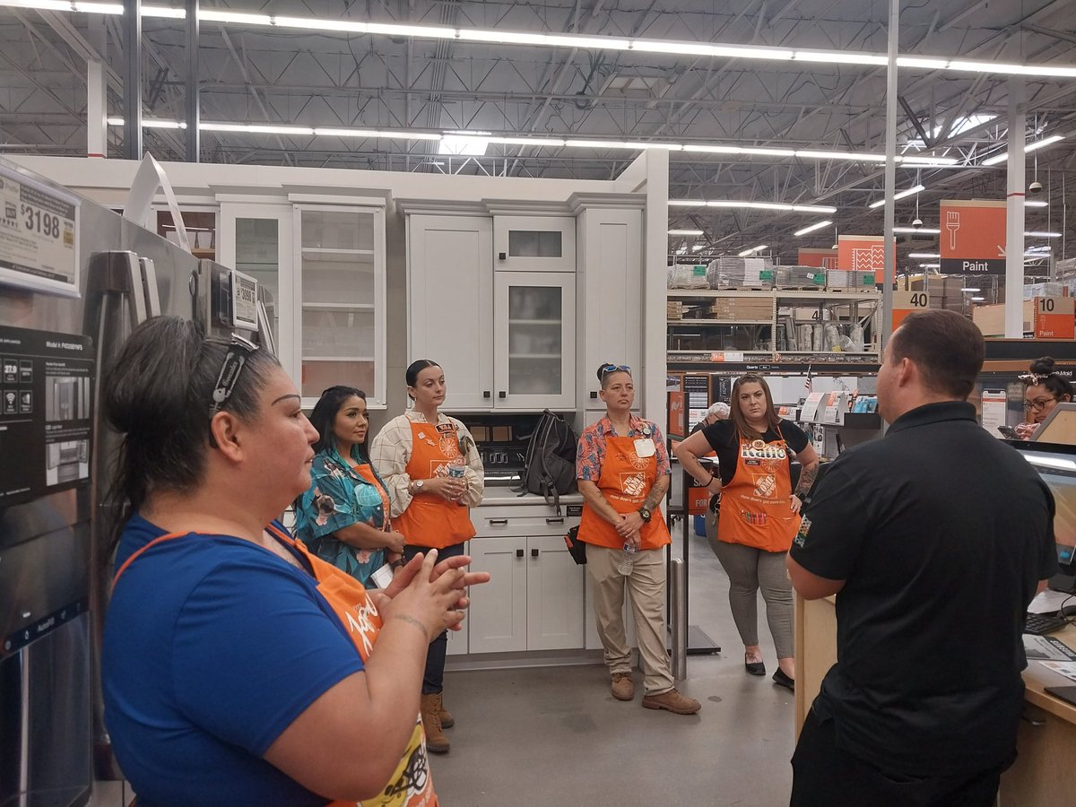 Pilar Bernal (@pbernalhd) on Twitter photo How awesome is it to have your SM in a PK. Thanks for your time, <a href="/katiebertoldi/">Katie Bertoldi</a> 🧡 Thank you, @SamsugKam, for sharing your knowledge #pipeline #specialtytuesday #laquinta How awesome is it to have your SM in a PK. Thanks for your time, <a href="/katiebertoldi/">Katie Bertoldi</a> 🧡 Thank you, @SamsugKam, for sharing your knowledge #pipeline #specialtytuesday #laquinta