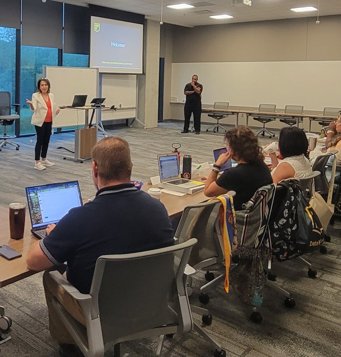 swallytweet's tweet photo. I was proud to provide opening remarks for @PREPKC's first Data Science Boot Camp yesterday at the @Oracle Cerner campus. Our fellow campers are innovative teachers from our urban schools. This will be a powerful learning journey for us all!
#prepkc #datascience #workforceready https://t.co/MH8Nmnzt0p
