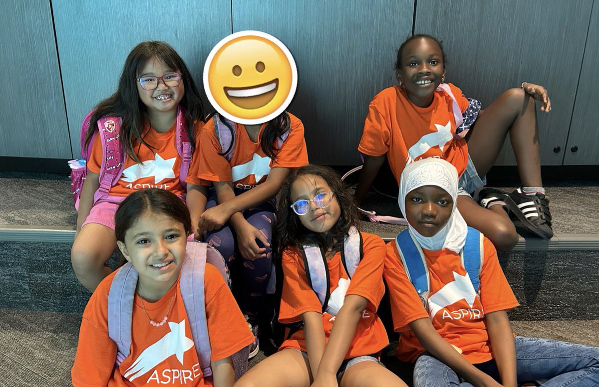 RachelMachnicki's tweet image. We had so much fun at the zoo today! 🦁🦘🐯🐐
#ASPIRELRSD
 @pennerLRSD @minnetonkaLRSD @wyattLRSD  @darwinLRSD @louis_riel_sd @assiniboinezoo