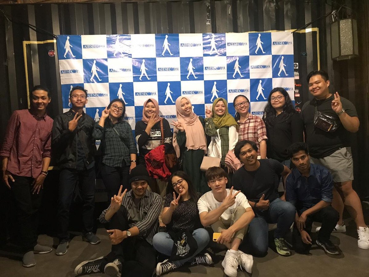 elisabetguwanto's tweet image. kumpulan thread untuk mahasiswa! 🧑‍🎓

isinya cara manage waktu, tips dapet IPK bagus, gimana menghadapi kegagalan, join organisasi, dll

selamat membaca!