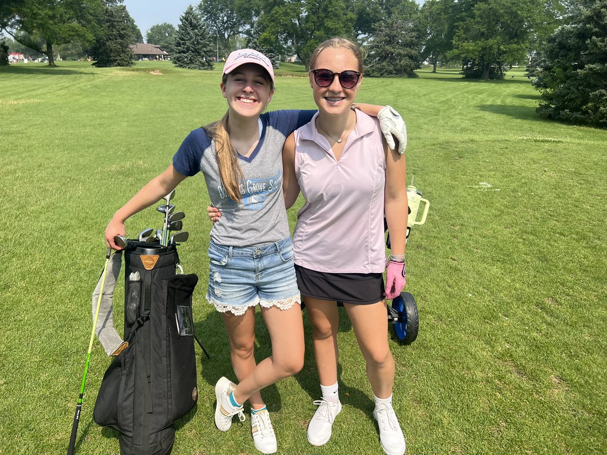 CoachDeGiulio's tweet photo. Ended the last day of camp with a team scrimmage! Lots of improvement over the last 8 weeks! Season starts in 2 weeks! Let’s go Mustangs⛳️ #DGSPride https://t.co/6IH4qXXnxp