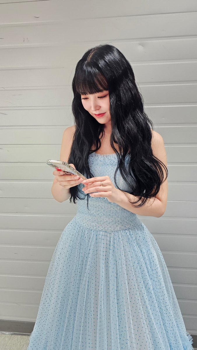 shiromiru36's tweet photo. ！！！みなさん！！！
本日から『QUEENDOM PUZZLE』
1週間に一回だった投票が、、毎日投票になります💨投票動画作らせて頂きました🙇🏻‍♀️”Mnet Plus” “Twinkple”２つのアプリ💓ぜひ、毎日 #ポチみる よろしくお願いします！！！頑張るぞーーー！！
#QUEENDOMPUZZLE #MIRU #미루 https://t.co/v6blGOxK03