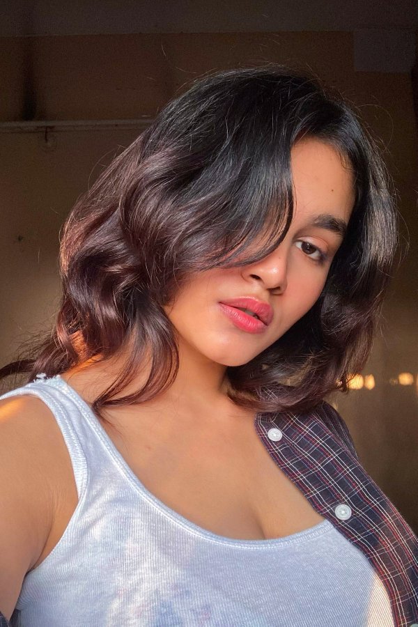 F17zlJuagAA7nnr?format=jpg&name=900x900