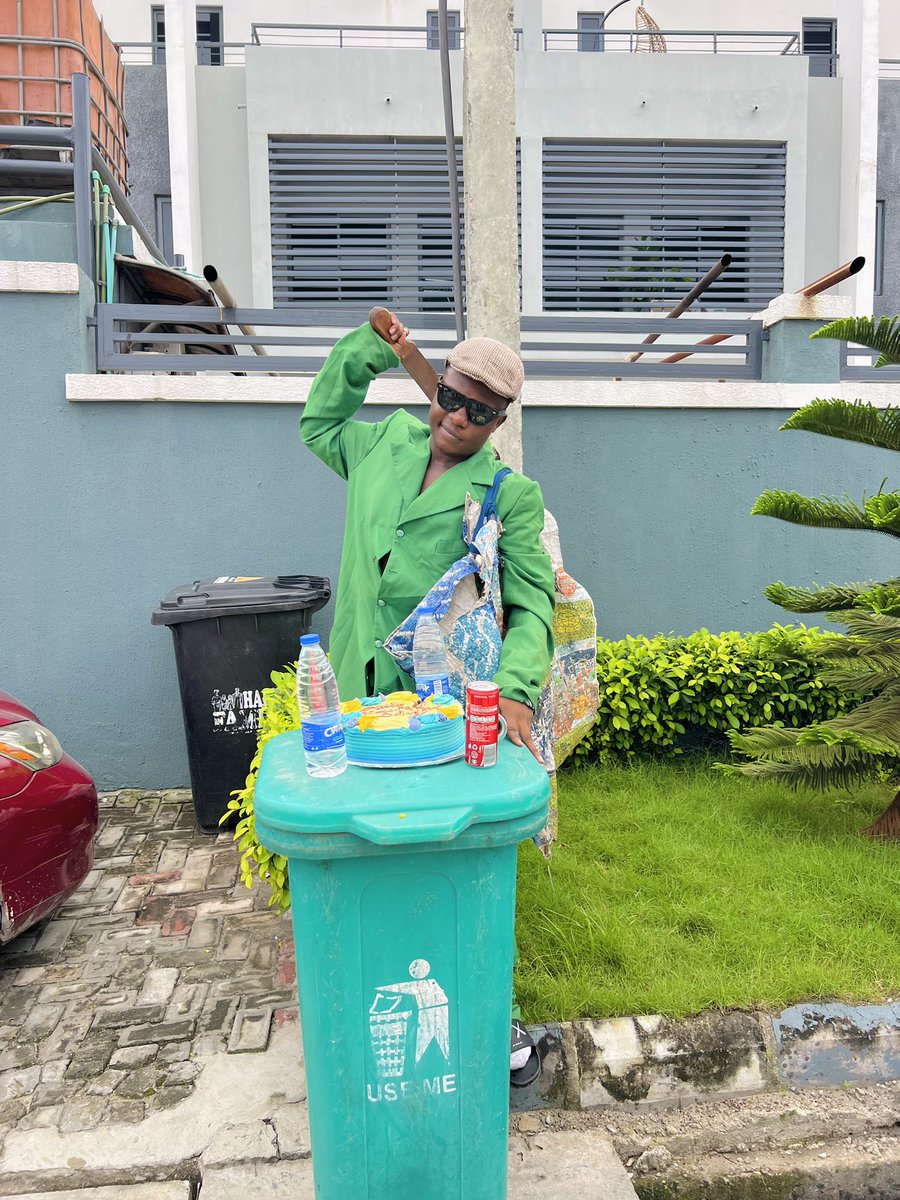 funnybros__'s tweet image. Happy birthday to me ❤️🥳🤩
All thanks to God 🎉