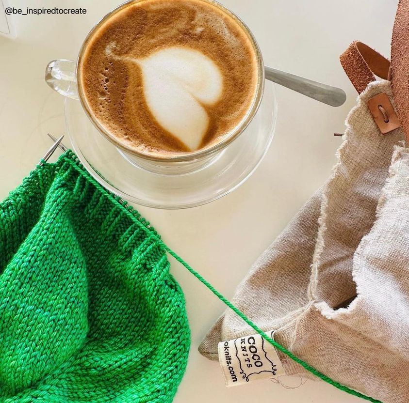 Great picture! Happy knitting with HiyaHiya needles!📷
#repost @be_inspiredtocreate
Last holiday coffee...
will be back in the studio tomorrow peddling my wares!
Shop open Wednesday 10.30-1.30pm for browsing. Also
Saturday 22nd from 10-12 noon.