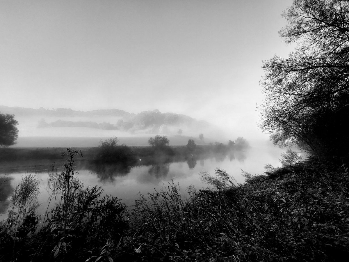 👀 Join our free programme of craft workshops exploring #environmental #activism.

16-25? identify as #LGBTQIA+ &amp; interested in environmental activism?

How to heal? Blessings to the Land – Blessings from the Land is a series of 6 workshops with artists <a href="/OlyBliss/">Oliver</a> &amp; Annie Higgins.