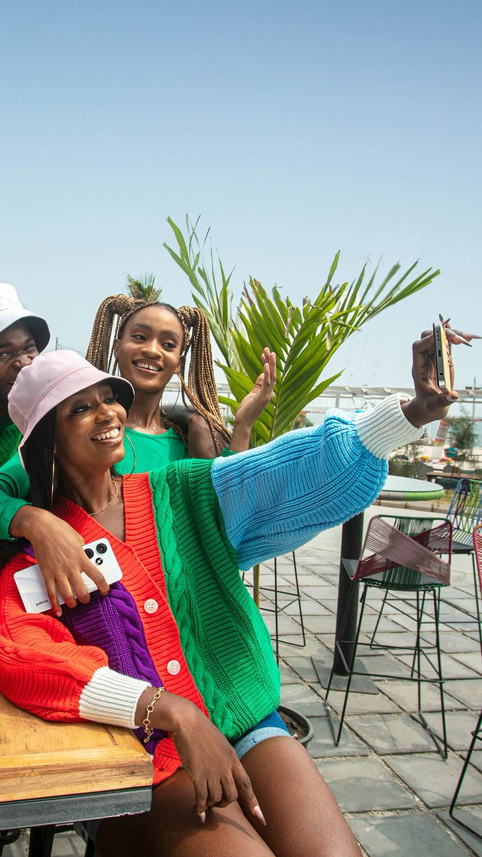 infinixmobdrc's tweet image. Des moments inoubliables avec des amis ! 📷📷 Tag ton équipe et passe un bon moment ! 📷📷#InfinixHot30i #FastandFun #InfinixMobileDrc