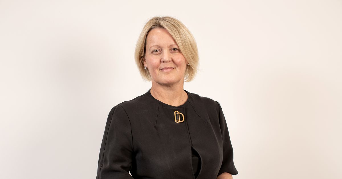 NatWest's Alison Rose, trail-blazing finance boss, bows out after Farage breach reut.rs/43MIBPc