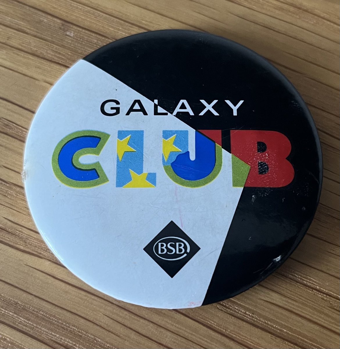 andyAVAVsystems's tweet photo. Random TV Ephemera Stuff, laying about.
Galaxy Club was the kiddies morning stint on BSBs Entertainment Channel #BSB #Squarial https://t.co/FwbfE3mYZk