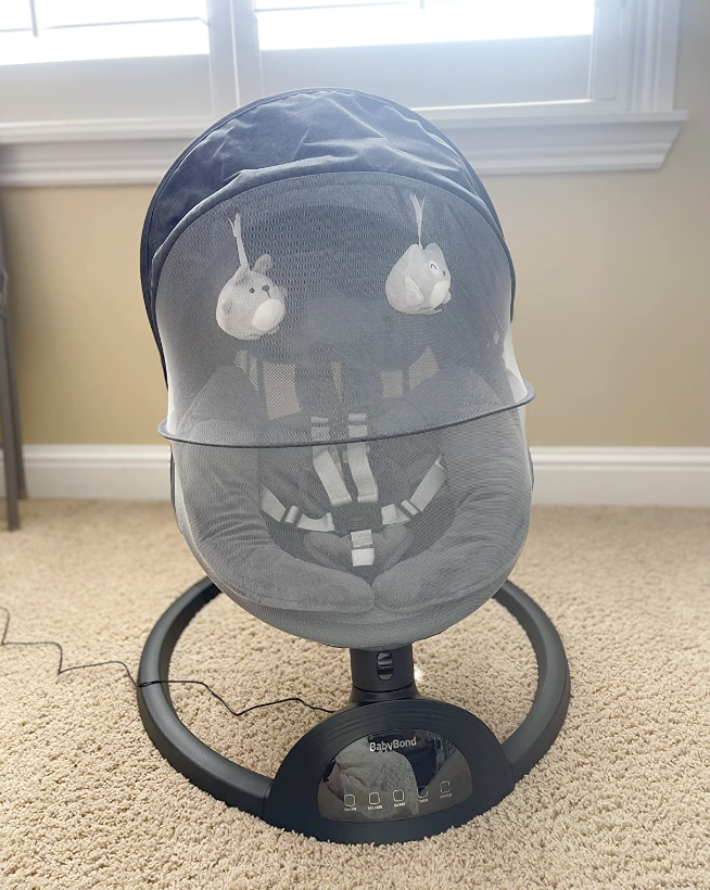 🙋‍♀️Who is looking for a comfortable and versatile baby swing that can soothe their baby to sleep or keep them entertained?

#baby #Moms #Parents #babyreview #babylying #sleeping #momsoftwitter #parentingtips