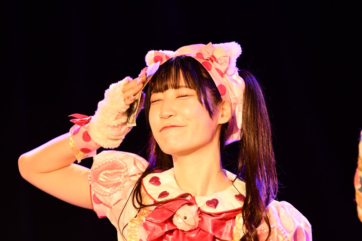 suchypunks's tweet photo. 6/24「GIVE ME MONEY!! MONEY!!」     
プランクスターズモノマネオンステージ～2億4千万の瞳～㏌ 岐阜 @柳ヶ瀬ants    

ごきげんな愛成来来    

#プラスタ全国ツアー 
#プランクスターズ
#愛成来来
#愛成来来に千円を https://t.co/iYcRF04Gau