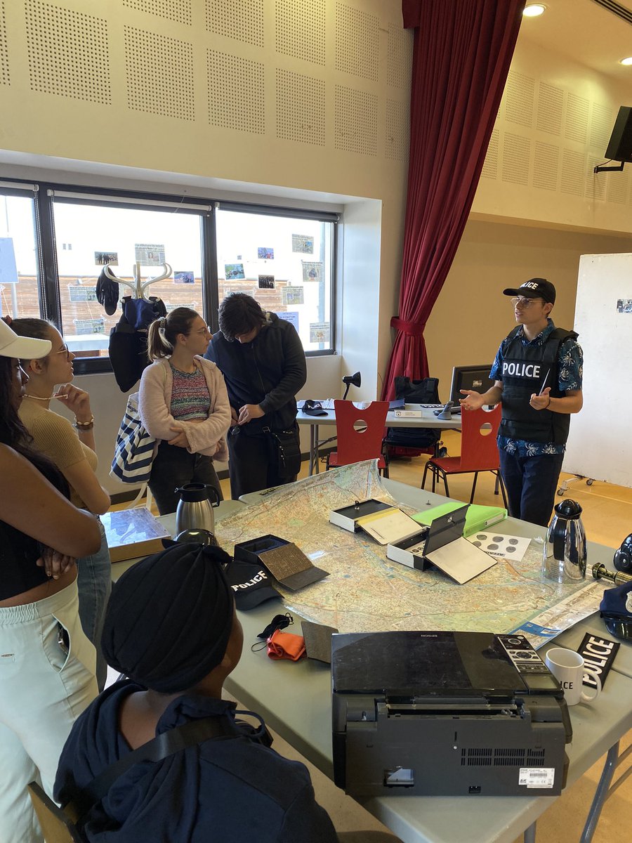 👮🏻‍♂️ Nouvel itinéraire pour notre escape game #SecuriteRoutiere ! 

🚫🍻 Risques liés à l’alcool,aux stupéfiants, à la vitesse au volant… via un jeu ludique et pédagogique à la Mairie de Quartier de la <a href="/villeepernay/">Ville d'Epernay</a>, grâce au soutien du <a href="/Prefet51/">Préfet de la Marne 🇫🇷</a>, dans le cadre des #QuartiersdEte