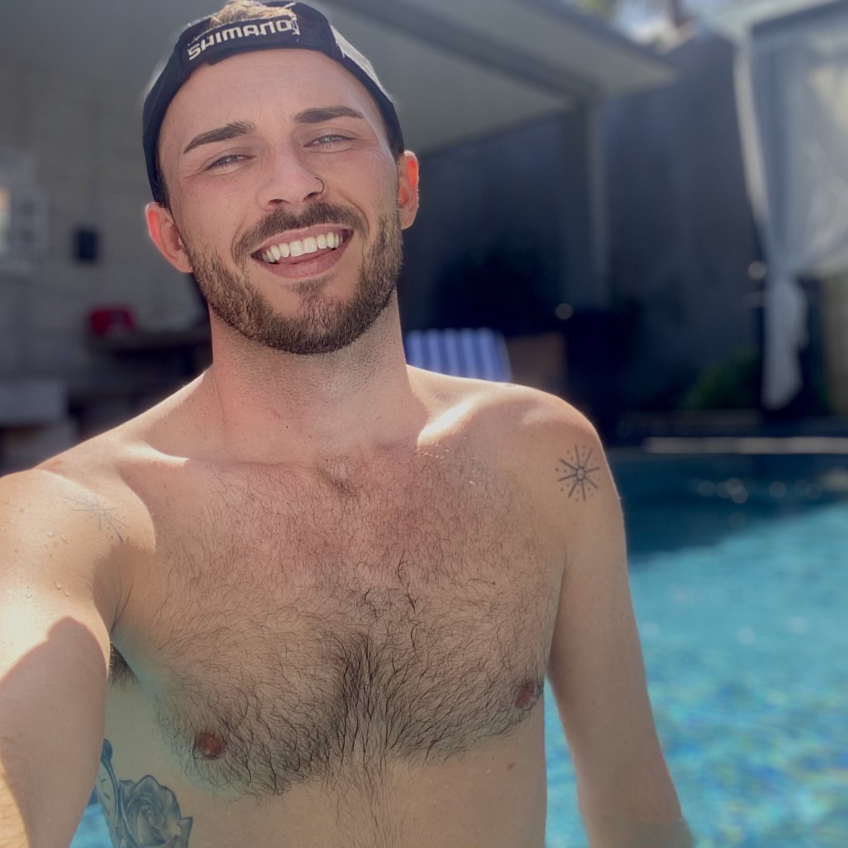 Otter boy 🦦 (@zachjobson) on Twitter photo 