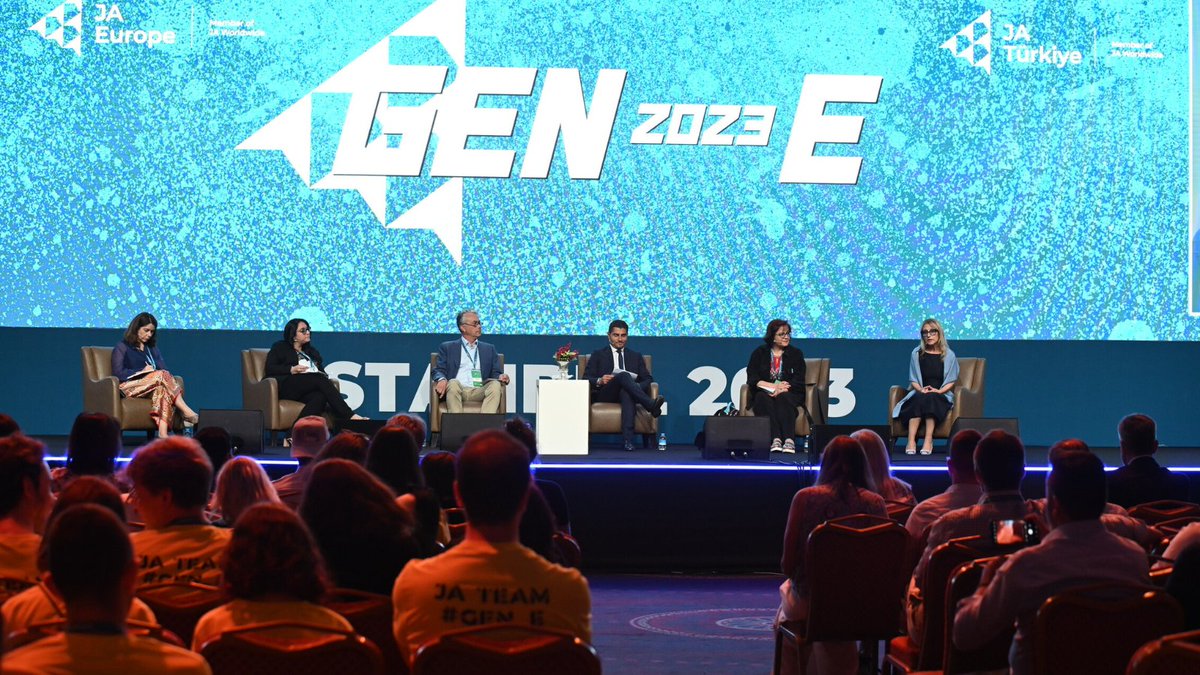 The "Youth Empowerment through Education" session at #Gen_E shed light on how innovation and entrepreneurial skills can empower youth and emphasized the need for private and public sectors to mobilize resources.

#EconomicOpportunitiesForAll <a href="/NN_Group/">NN Group</a> <a href="/Accenture/">Accenture</a> <a href="/UNICEF_ECA/">UNICEF Europe C.Asia</a>