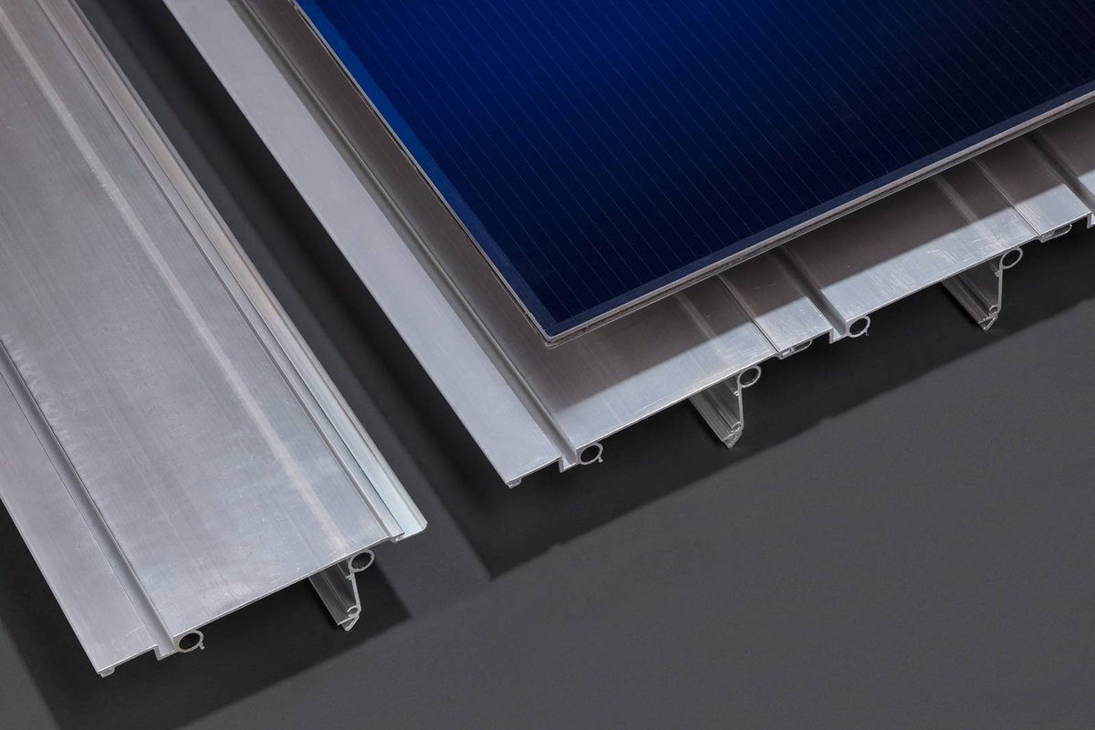 haustec_de's tweet image. In dieser #Episode geht es um die #doppelte #Nutzung der #solaren #Energie auf #Dächern durch sogenannte #PVT-Module. PVT steht für #Photovoltaik-thermisch. 
haustec.de/energie/heizen…