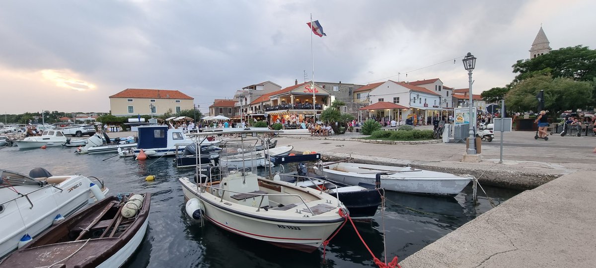 tomasvylet's tweet photo. #Pakoštane   #Croatia https://t.co/wsocgIs4Mg