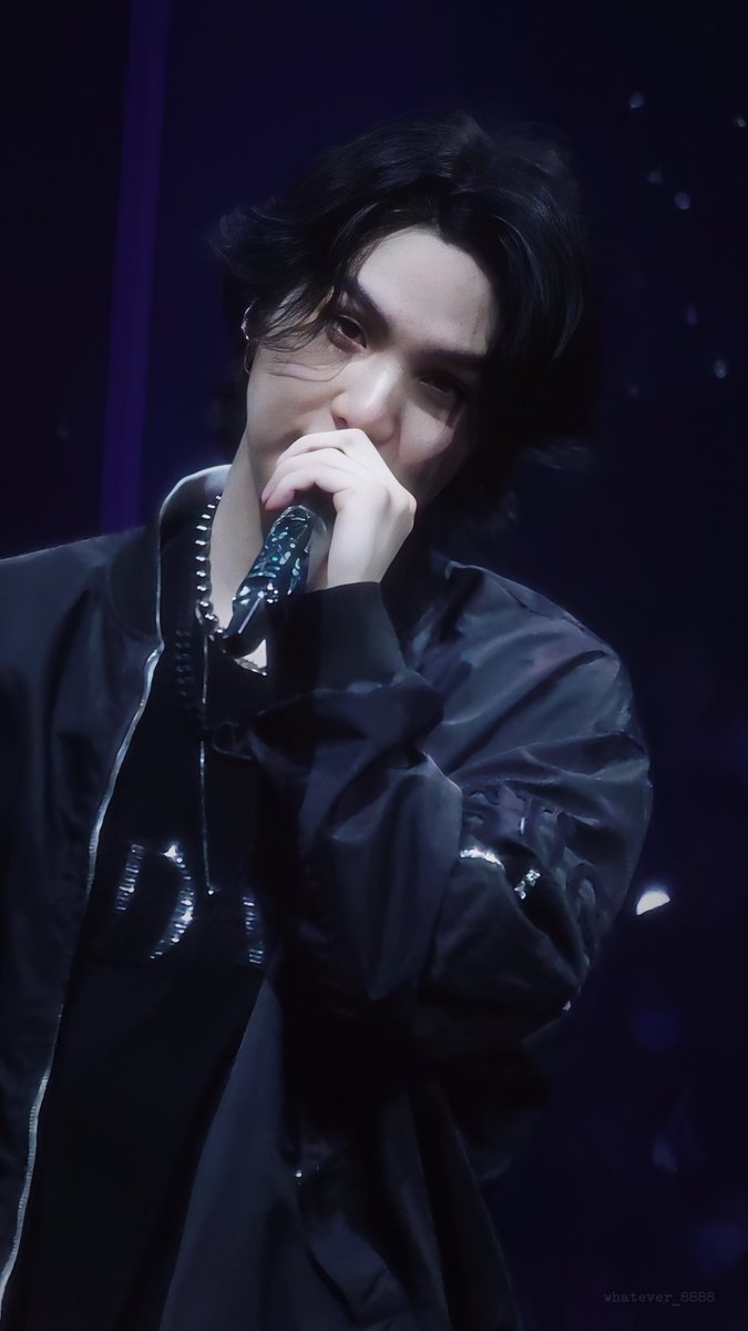 😇😇😇
#SUGA #슈가 #AgustD #BTS #방탄소년단 #D_DAY #D_DAY_TOUR_Bangkok 
#SUGA_AgustD_TOUR