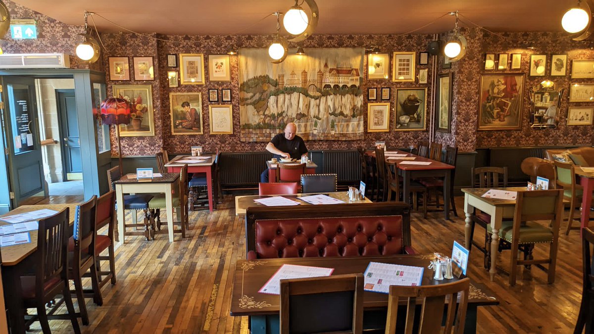 Alex Reilley tweet media